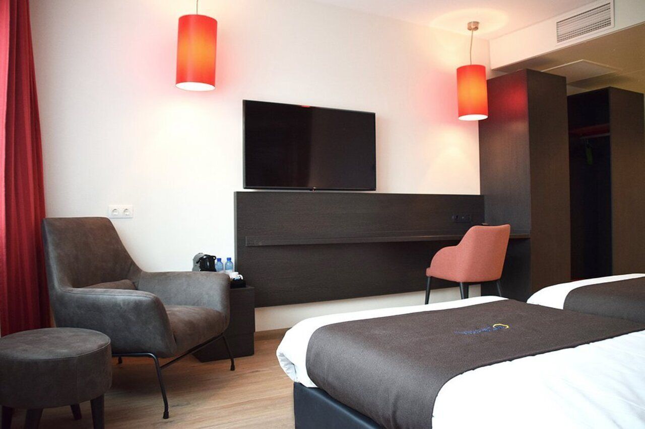 Bastion Hotel Geleen Exterior foto